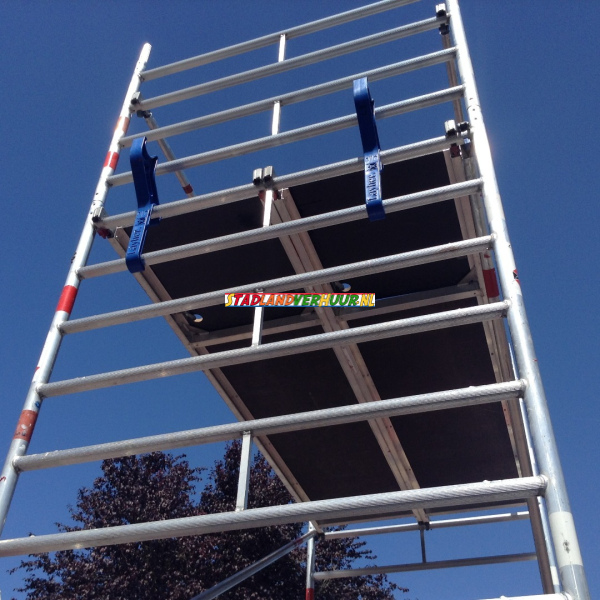 ARBO Rolsteiger 8,2 m WH 125,- p/week